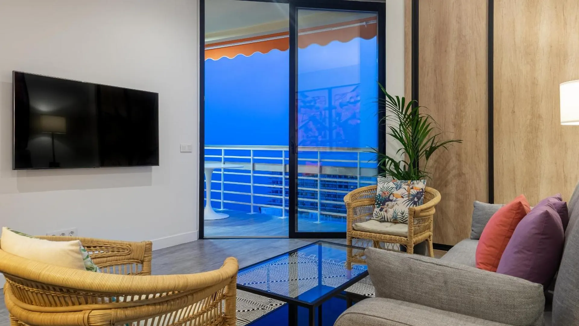 Appartamento Fabuloso Apartamento Con Increibles Vistas Al Mar Torremolinos Spagna